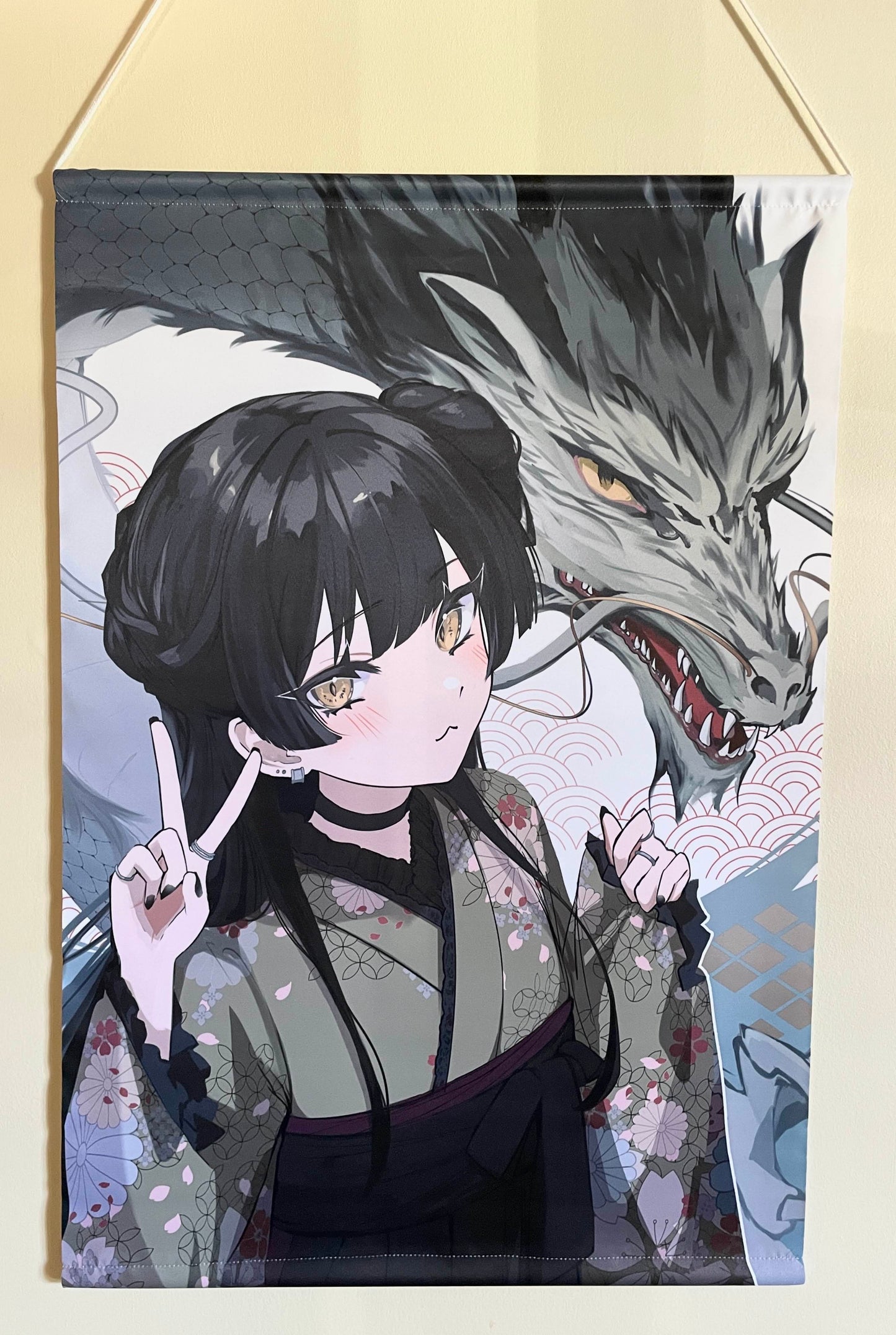 Noa Wallscroll